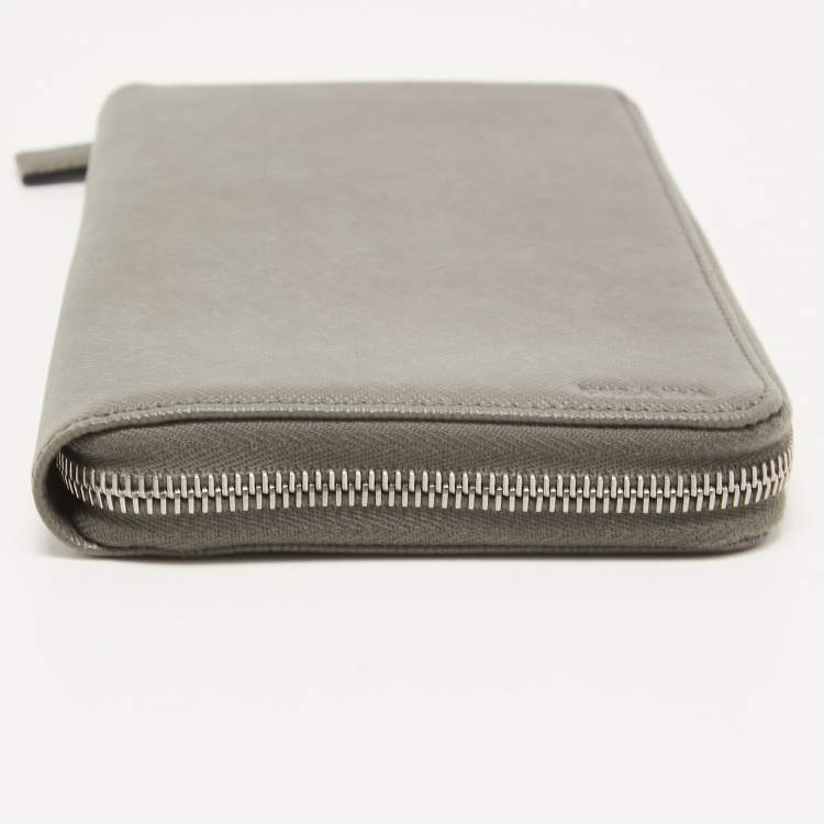 Pre Owned Prada Grey Saffiano Leather Organizer Zip Clutch