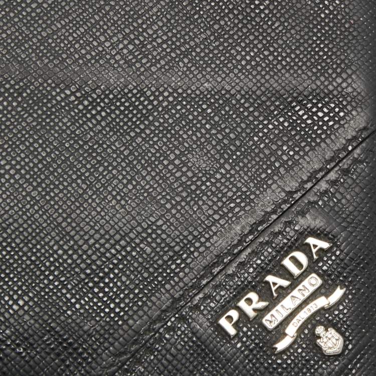 Pre Owned Prada Saffiano Metal Leather Money Clip Bifold Wallet