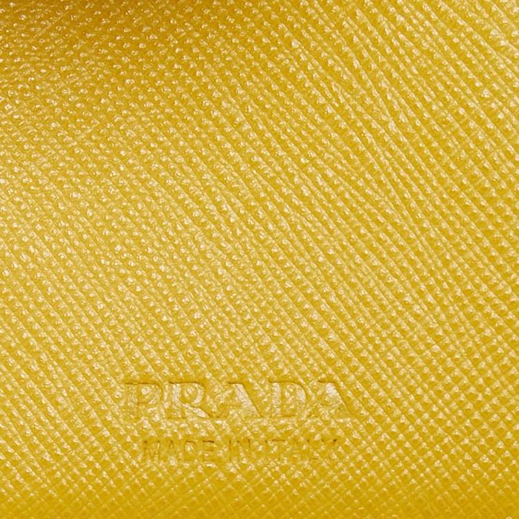 Pre Owned Prada Grey Saffiano Lux Leather Card Case