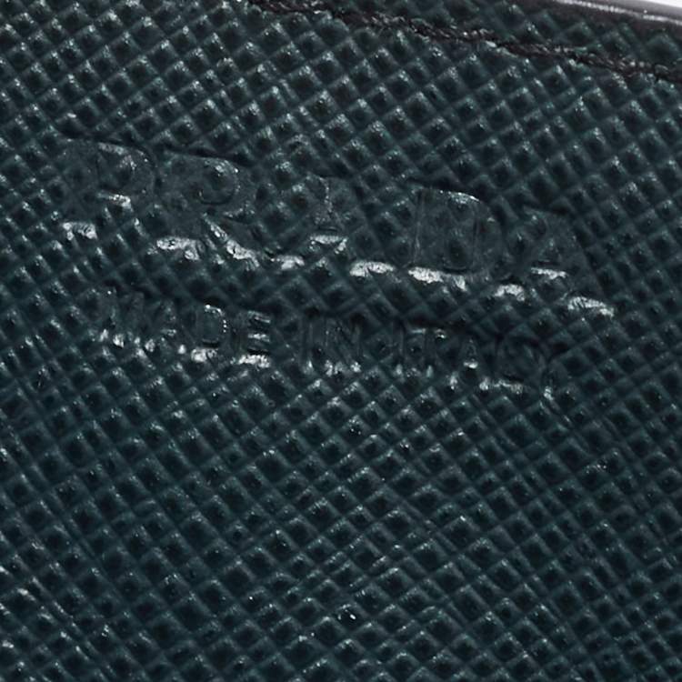 Pre Owned Prada Green Saffiano Metal Leather Triangular Logo Card Holder   
