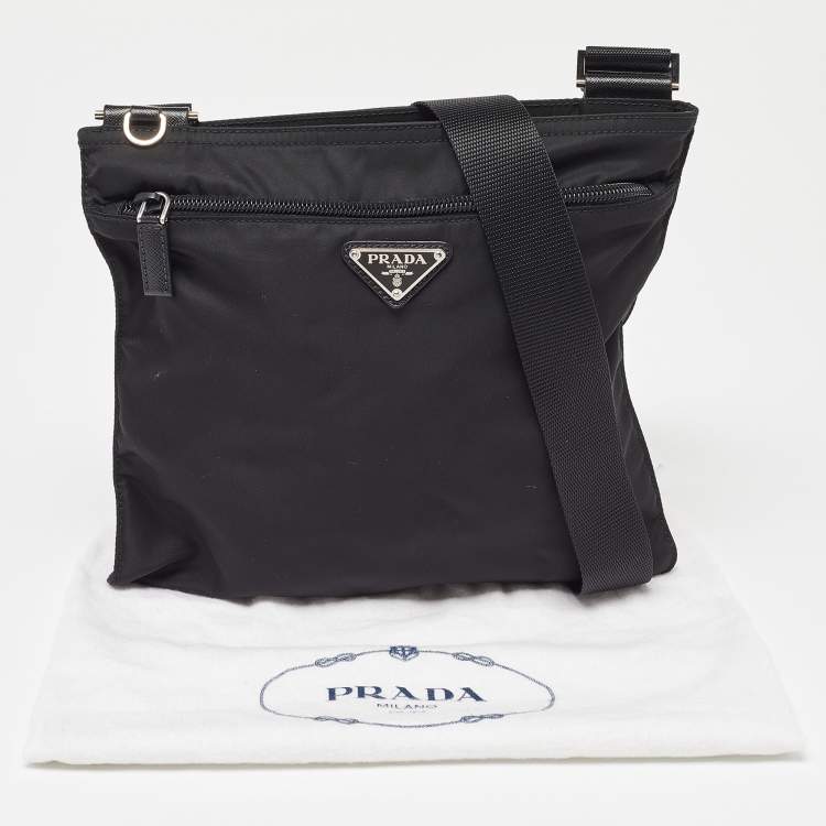 Pre Owned Prada Black Nylon Zip Messengers Bag