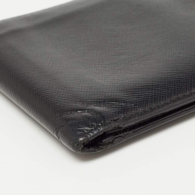 Pre Owned Prada Black Saffiano Leather Bifold Wallet