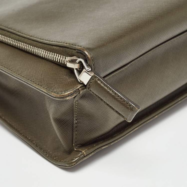 Pre Owned Prada Olive Green Saffiano Lux Leather Front Pocket Briefcase Bag