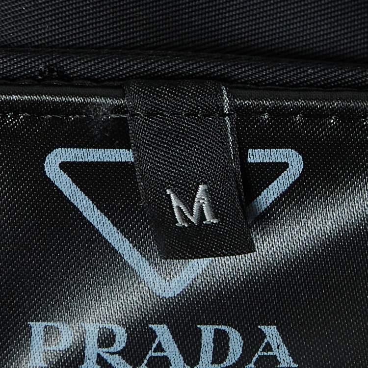 مملوكة مسبقًا Prada Black Triangle Plaque Logo Re-Nylon Cargo Shirt M
