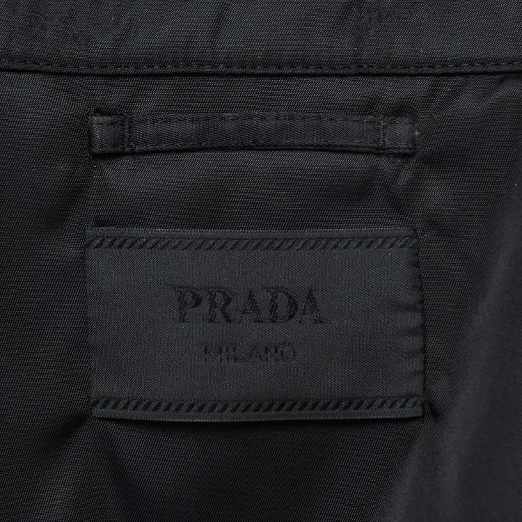 مملوكة مسبقًا Prada Black Triangle Plaque Logo Re-Nylon Cargo Shirt M
