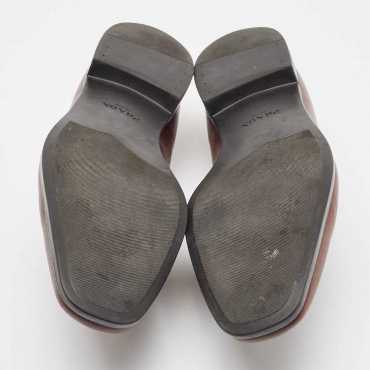 Pre Owned Prada Brown Leather Slip On Loafers Size 41.5