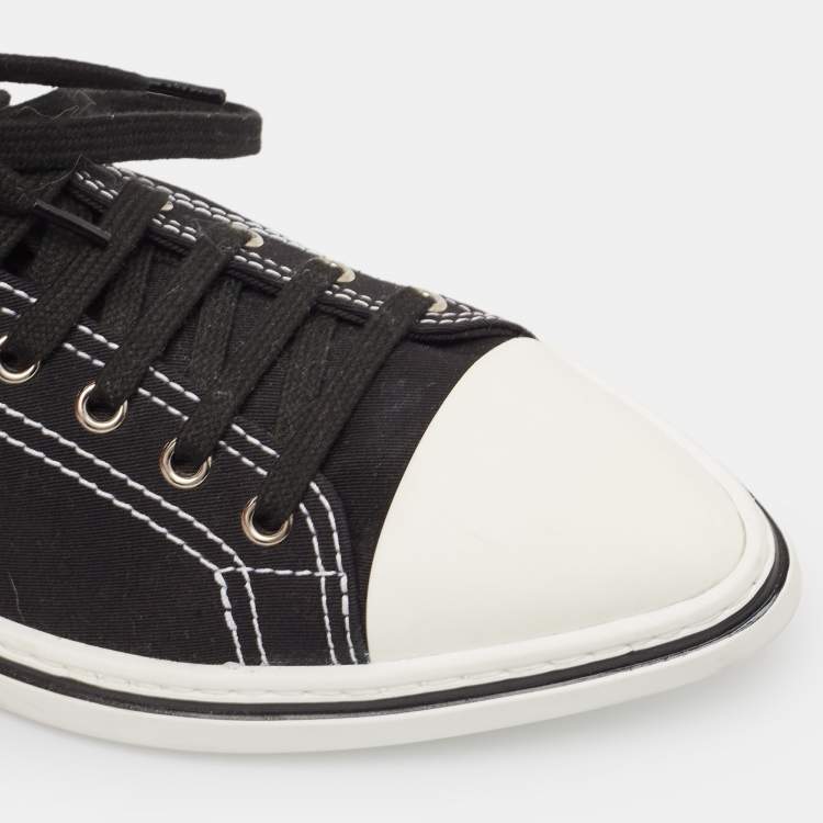 Pre Owned Prada Black Canvas Point-Toe Lace Up Sneakers Size 44.5
