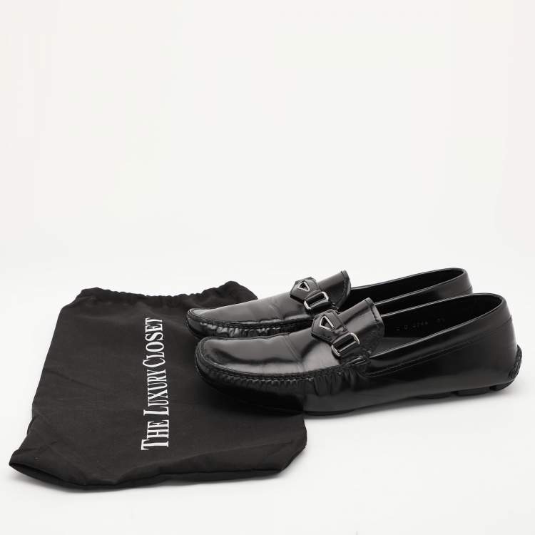 مملوكة مسبقًا Prada Black Leather Slip On Loafers Size 42.5