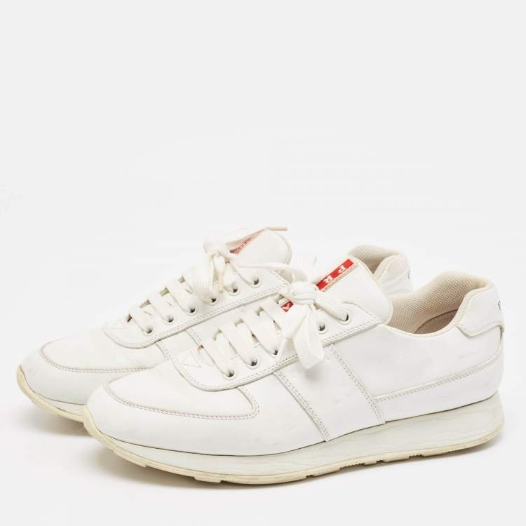 مملوكة مسبقًا Prada White Leather Lace Up Sneakers Size 41.5