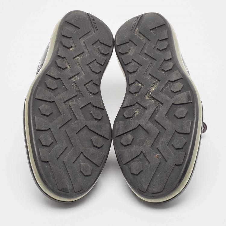 Pre Owned Prada Navy Blue Leather Darby Sandals Size 42