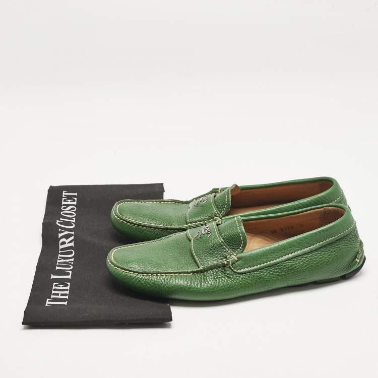 Pre Owned Prada Green Leather Logo Slip On Loafers Size 40