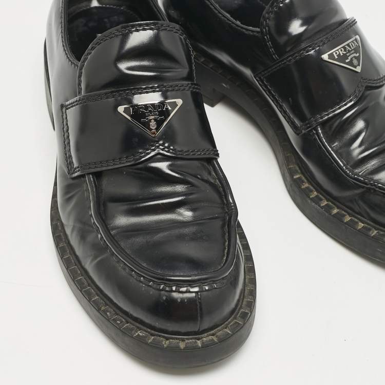Pre Owned Prada Black Brushed Leather Logo Loafers Size 42