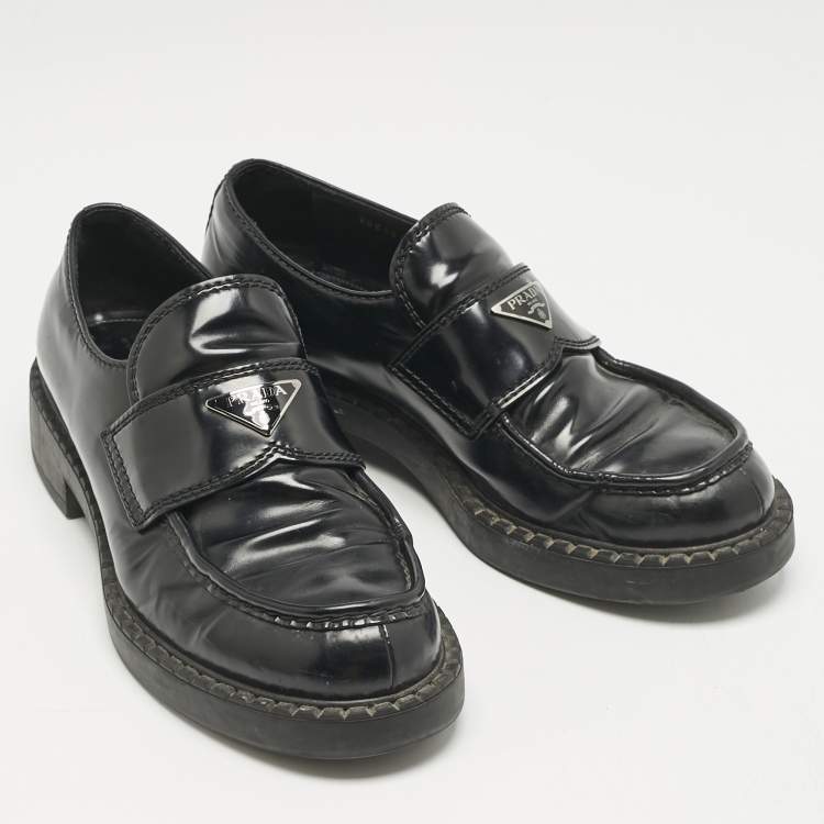 Pre Owned Prada Black Brushed Leather Logo Loafers Size 42