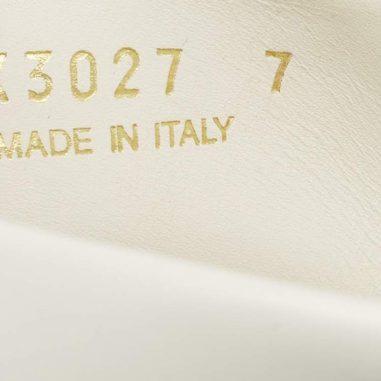 Pre Owned Prada White Saffiano Leather Desert Slide Sandals Size 41