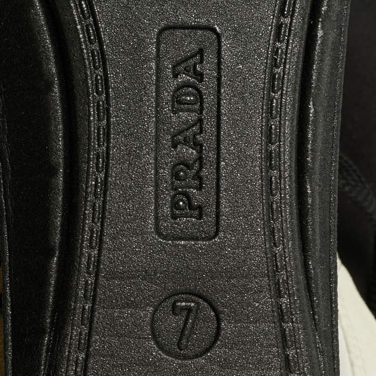 Pre Owned Prada Collapse Re-Nylon Size 41 Cream Nylon and Suede Lace Up Sneakers