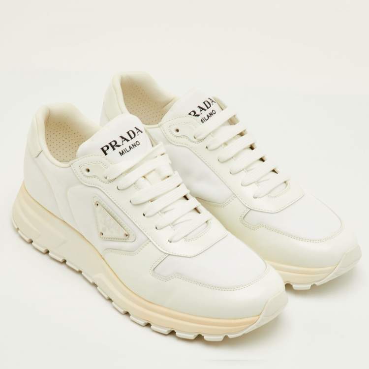 مملوكة مسبقًا Prada Prax 01 Size 41.5 White Leather and Nylon Low Top Sneakers