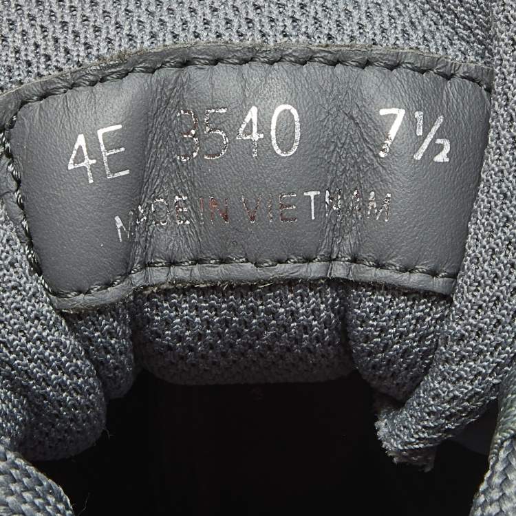 Pre Owned Prada Collision 19 LR Size 41.5 Grey Technical Fabric and Rubber Lace Up Sneakers