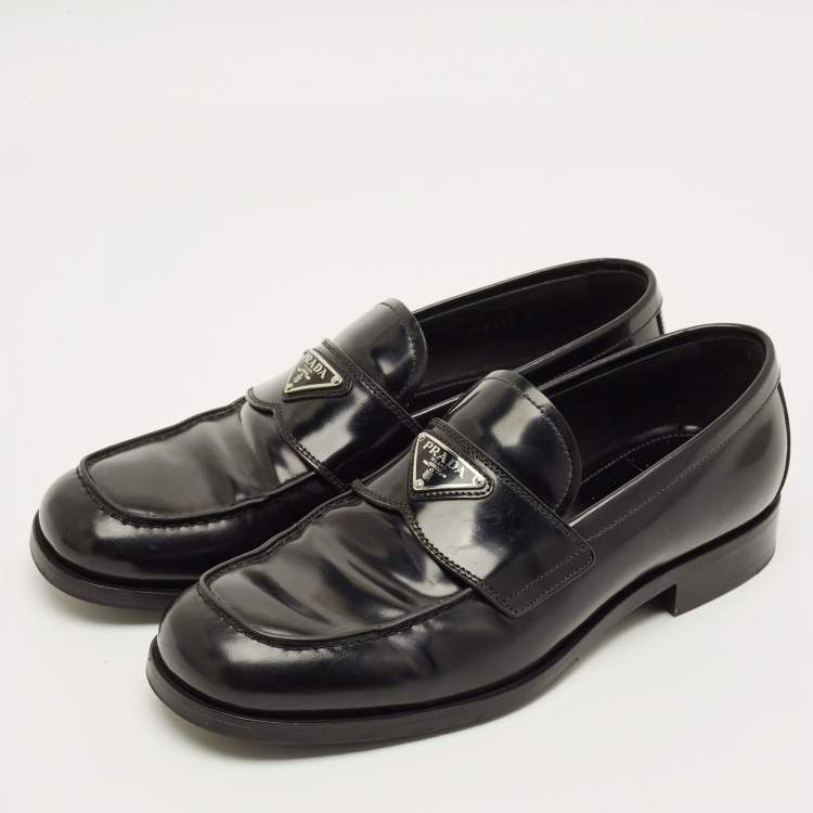 Pre Owned Prada Glossy Size 42 Black Leather Penny Loafers