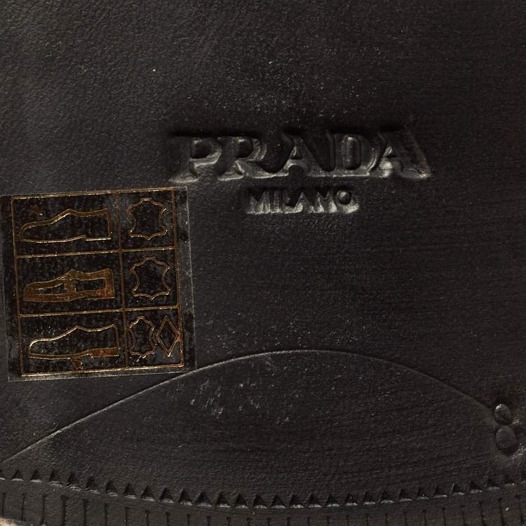 Pre Owned Prada Glossy Size 42 Black Leather Penny Loafers