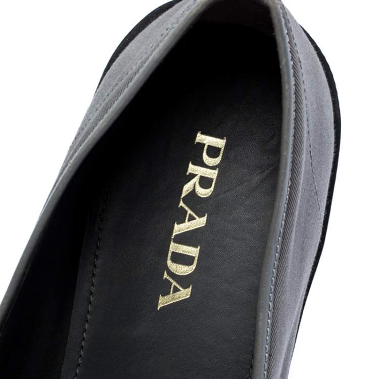 Pre Owned Prada Grey/Black Canvas And Rubber Cap Toe Slip On Sneakers Size 46