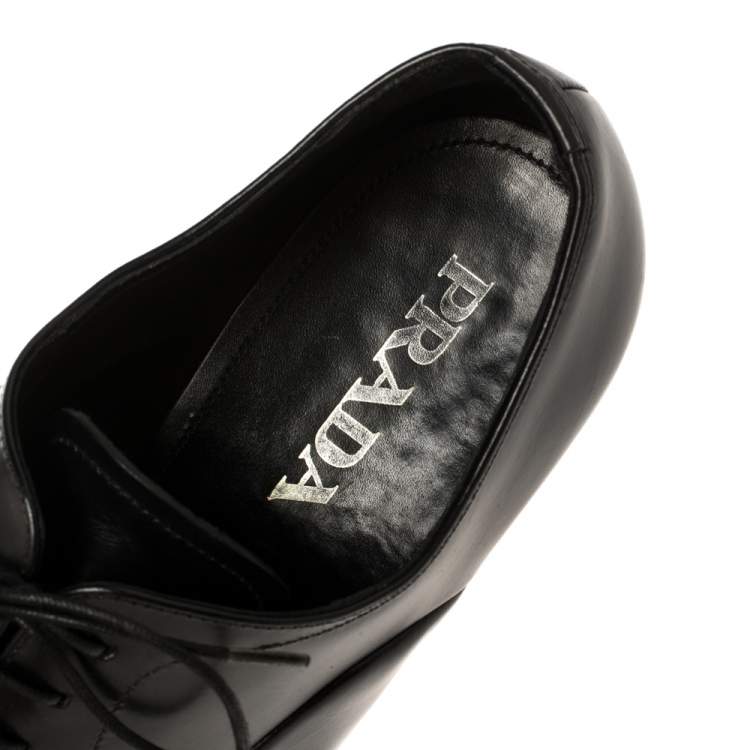 Pre Owned Prada Black Leather Lace-Up Oxfords Size 41