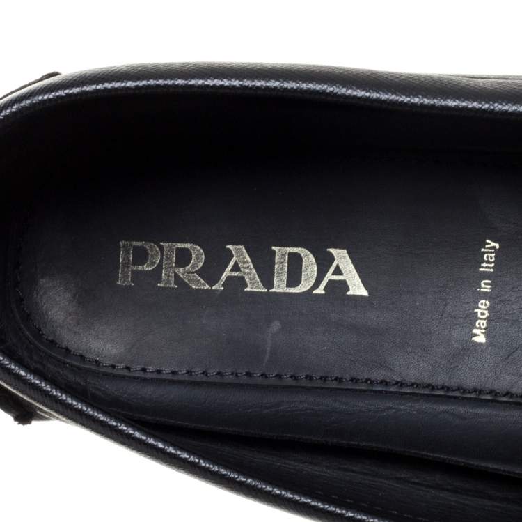 مملوكة مسبقًا Prada Black Leather Penny Slip On Loafers Size 44