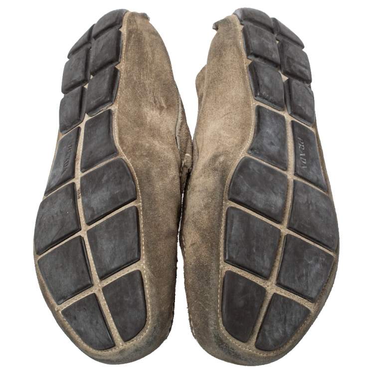 مملوكة مسبقًا Prada Olive Green Suede Penny Slip On Loafers Size 43