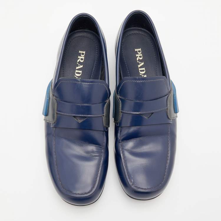 مملوكة مسبقًا Prada Blue Leather Slip on Loafers Size 41.5