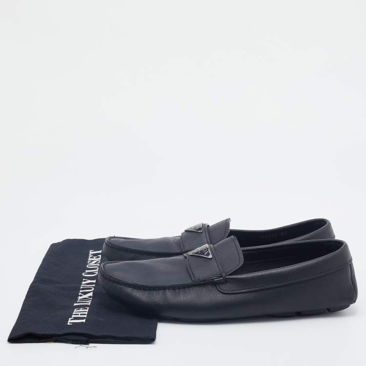 مملوكة مسبقًا Prada Black Saffiano Leather Slip On Loafers Size 42.5