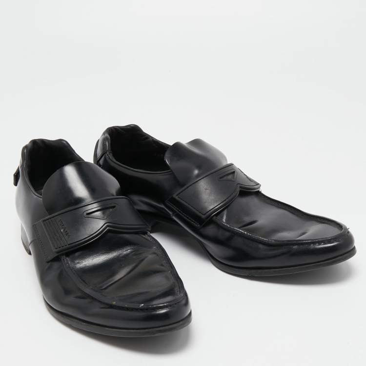 مملوكة مسبقًا Prada Black Leather Slip On Loafers Size 40.5