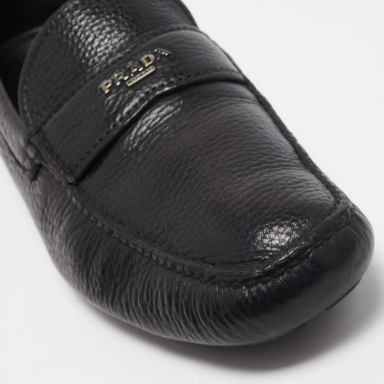 مملوكة مسبقًا Prada Black Leather Slip On Loafers Size 43.5