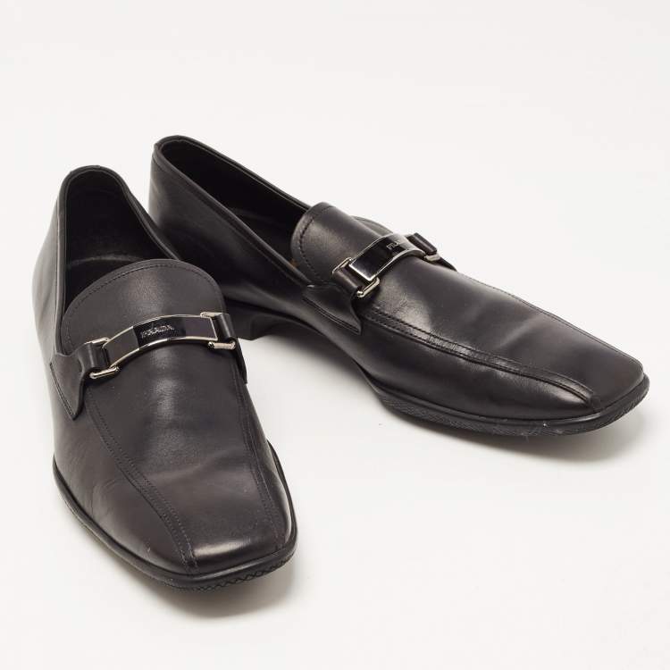 مملوكة مسبقًا Prada Black Leather Slip On Loafers Size 44