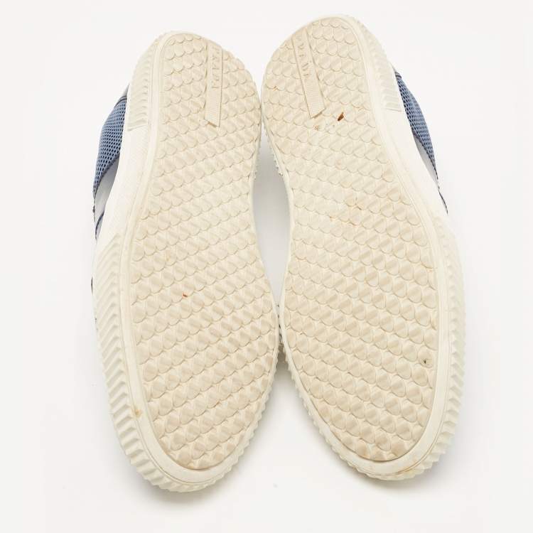 مملوكة مسبقًا Prada Blue Leather Slip On Sneakers Size 44.5