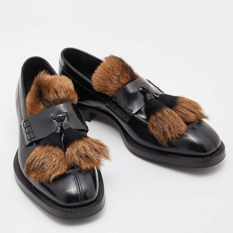 مملوكة مسبقًا Prada Black Leather and Calf Hair Tassel Slip on Loafers Size 42.5