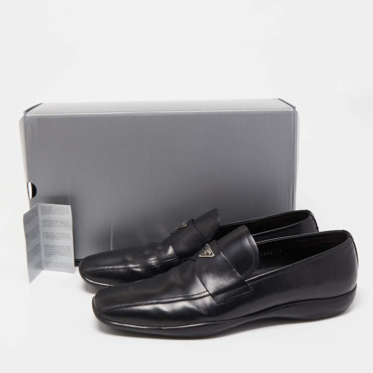 مملوكة مسبقًا Prada Black Leather Dress Loafers Size 46