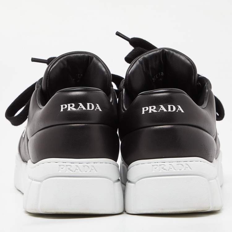 مملوكة مسبقًا Prada Black Padded Leather Platform Sneakers Size 43