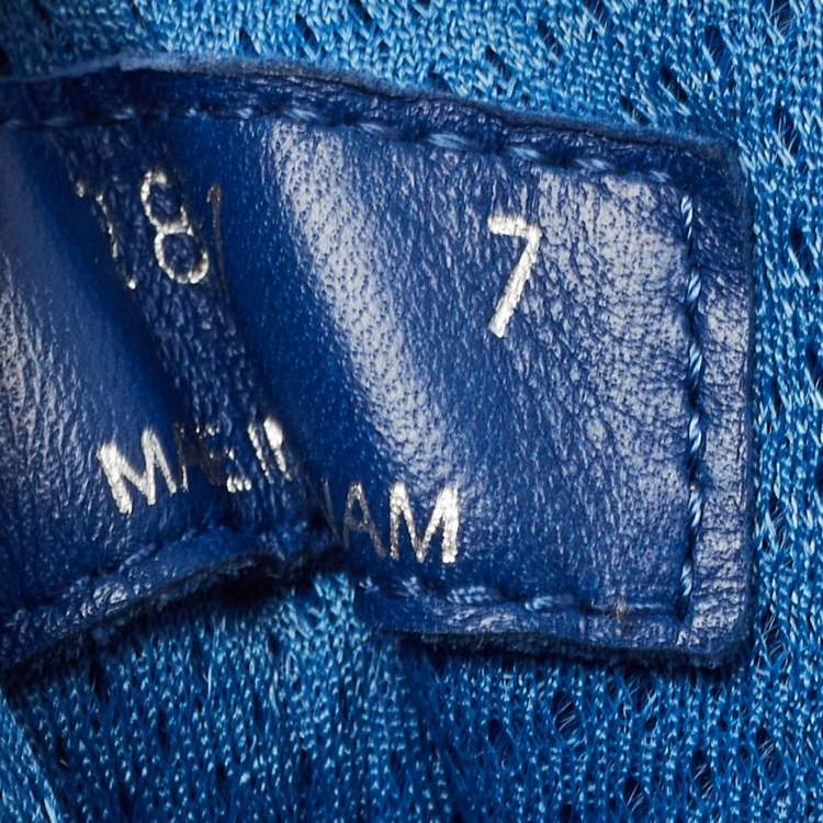 مملوكة مسبقًا Prada Blue/Black Leather and Mesh Punta Ala  Sneakers Size 41