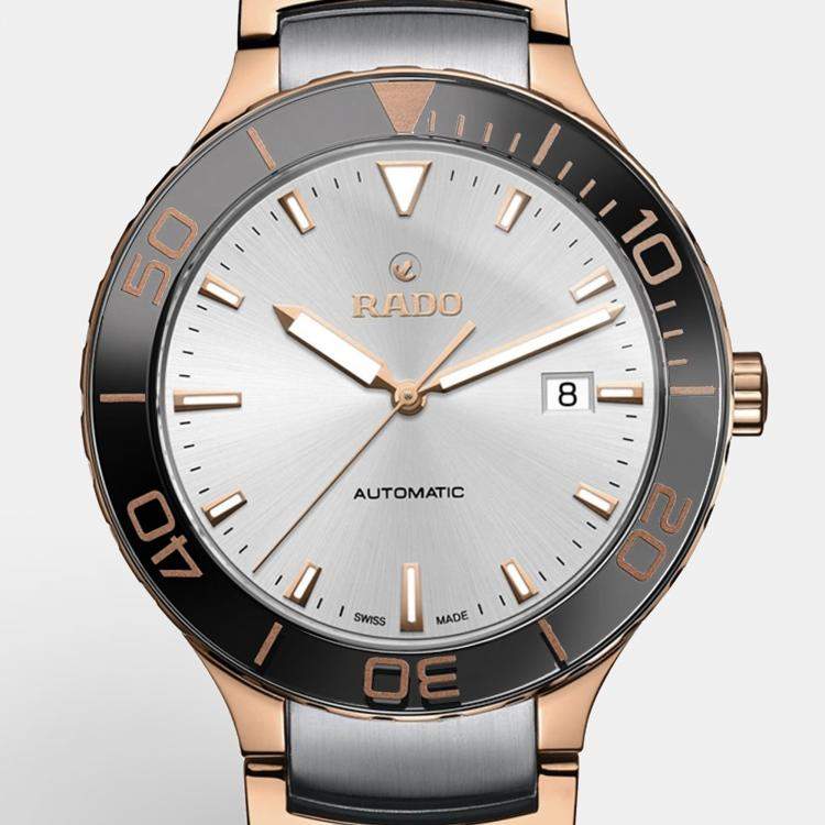 Pre Owned Rado Silver HIgh -Tech Ceramic PVD Coated Stainless Steel Centrix R30001103 Men's Wristwatch 42 mm