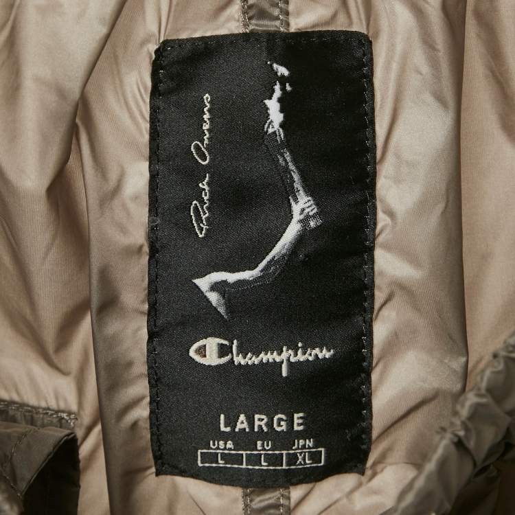Pre Owned Rick Owens x Champion Grey Embroidered Nylon Shorts L