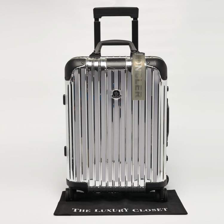 Pre Owned Rimowa x Moncler Silver Mirrored Aluminium Cabin Suitcase