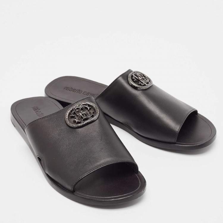 مملوكة مسبقًا Roberto Cavalli Black Leather Logo Flat Slide Sandals Size 43