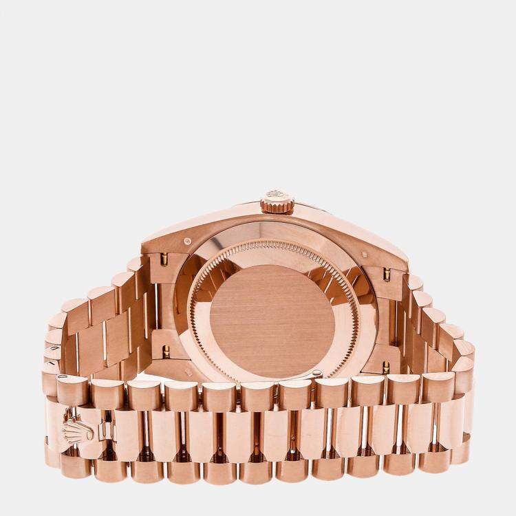مملوكة مسبقًا Rolex Olive Green 18k Rose Gold Day-Date 228238 Men's Wristwatch 40 mm