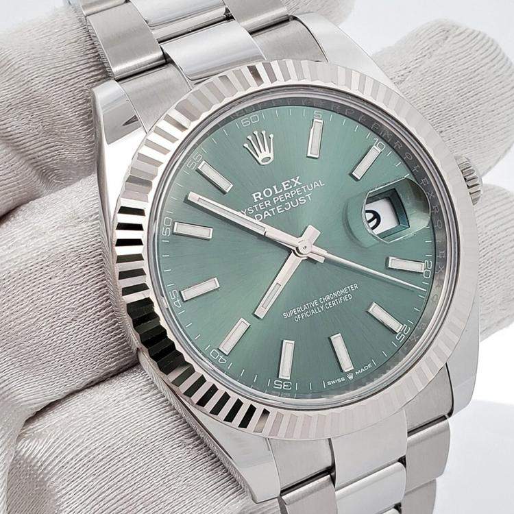 Pre Owned Rolex Datejust 126334 Automatic Mint Green 18K White Gold Men’s Wristwatch 41 mm