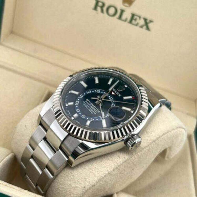 Pre Owned Rolex Sky Dweller 326934 Automatic Blue 18k White Gold Stainless Steel Men’s Wristwatch 42 mm