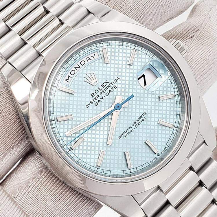 Pre Owned Rolex President Day-Date 218206 Automatic Ice Blue Platinum Men’s Wristwatch 40 mm