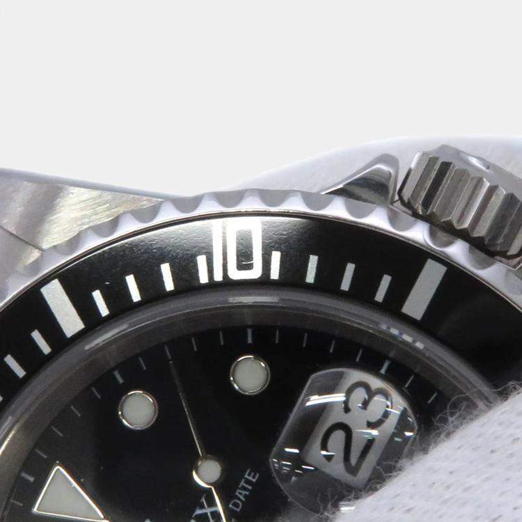 Pre Owned Rolex  Submariner 16610 Automatic Black Stainless Steel Men's Wristwatch 40 mm