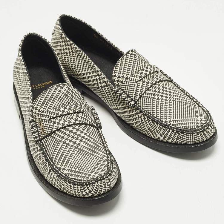 مملوكة مسبقًا Saint Laurent Size 42 Beige/Black Leather Penny Loafers