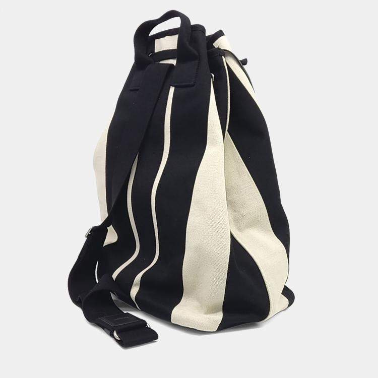 مملوكة مسبقًا حقيبة باكت سان لوران باريس ريف غوش قماش أبيض وأسود 