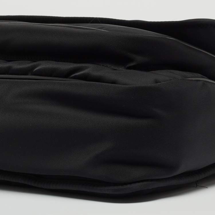 Pre Owned Saint Laurent Black Nylon Niki Messenger Bag