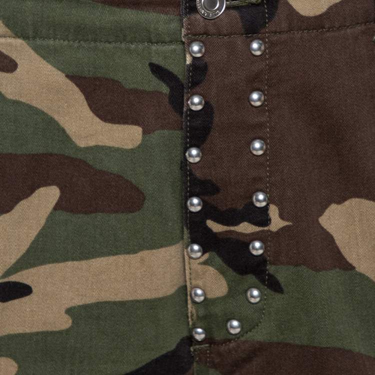 مملوكة مسبقًا Saint Laurent Paris Green Camouflage Cotton Studded Shorts M